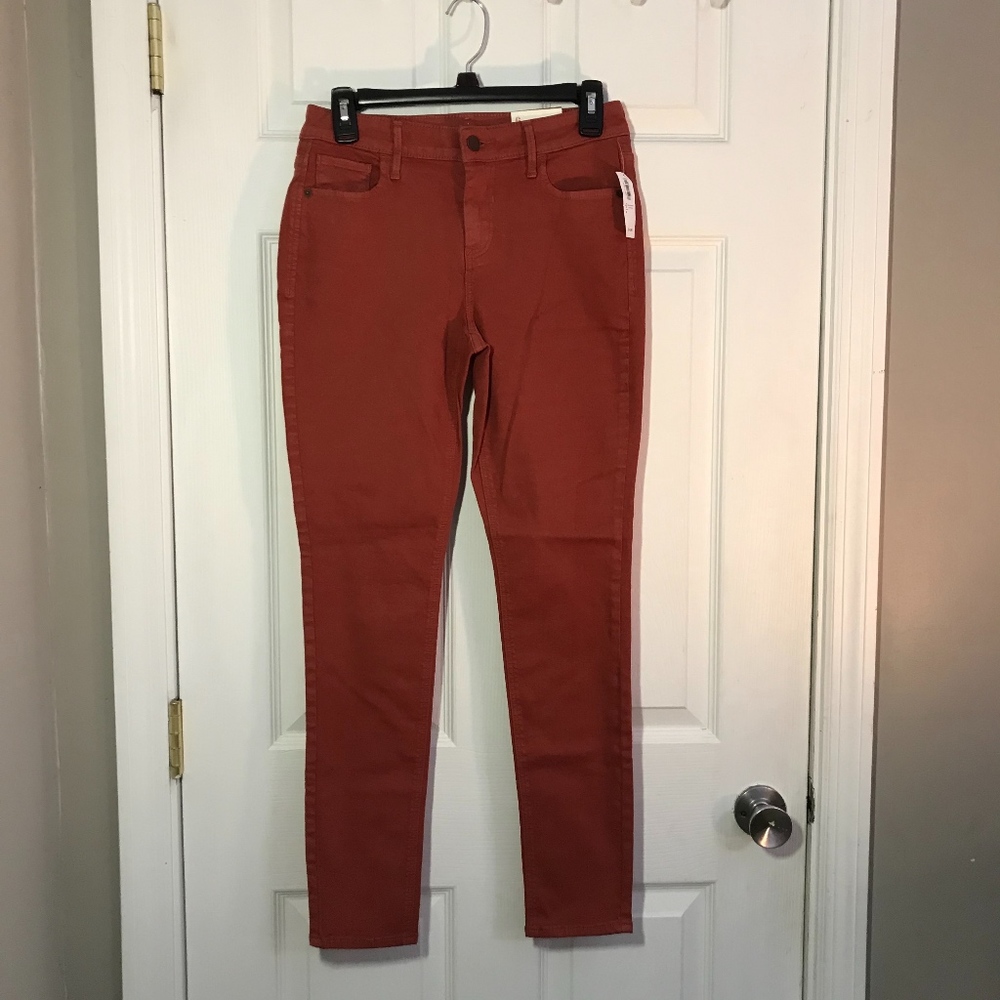 Old Navy Mid-Rise Rockstar Super Skinny Jeans